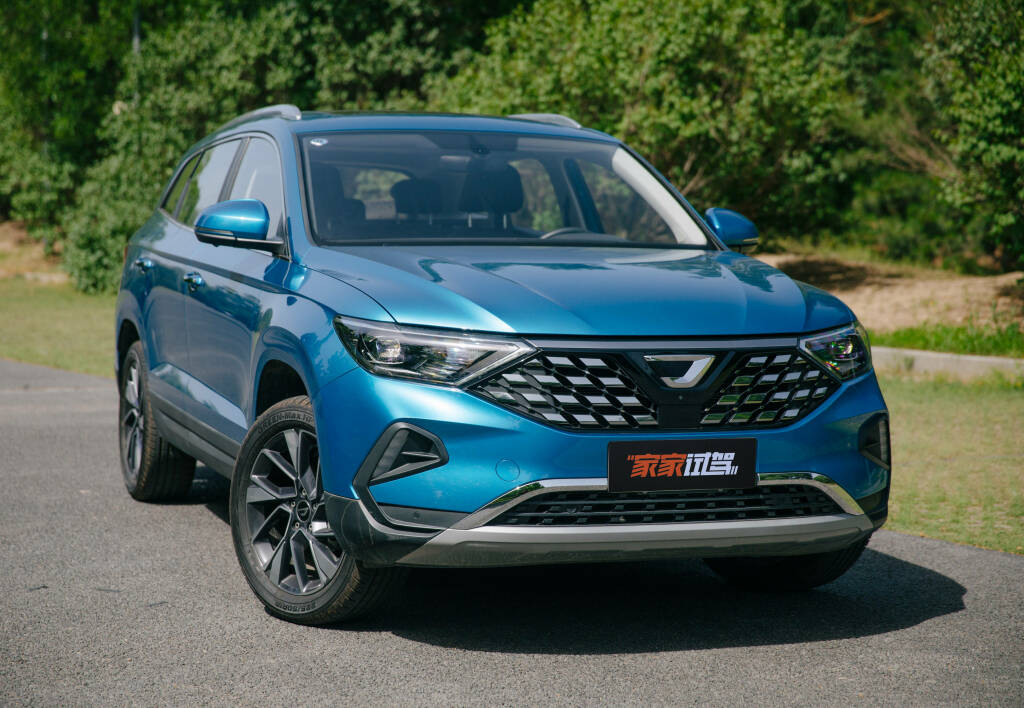 معرفی جتا VS7