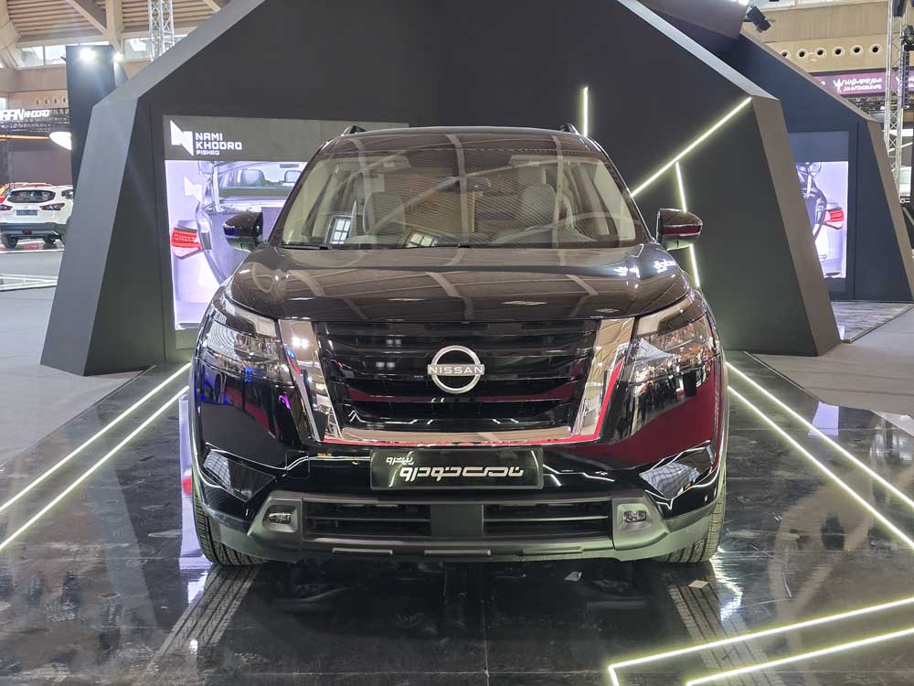 نیسان پت فایندر