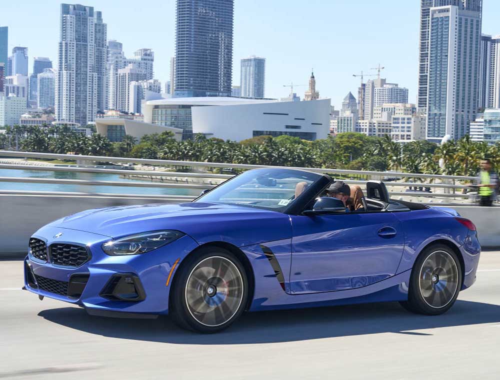 فروش بالای ب ام و Z4 دستی در آمریکا