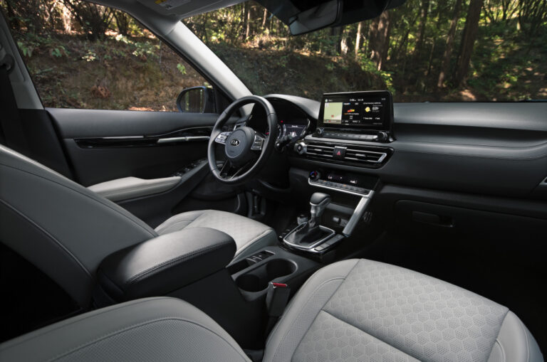 kia_seltos_24