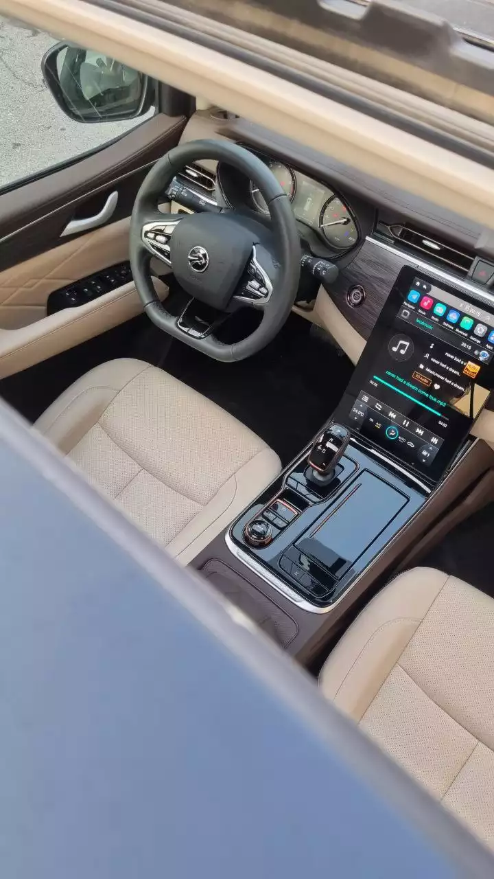 نسخه جدید نیسان ترا