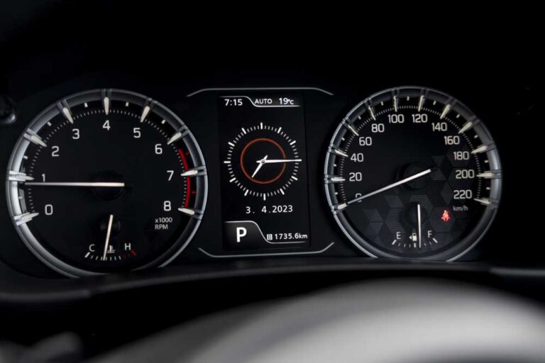 suzuki_grand_vitara_26