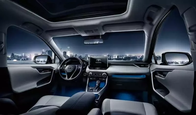 بررسی تویوتا وایلدلندر