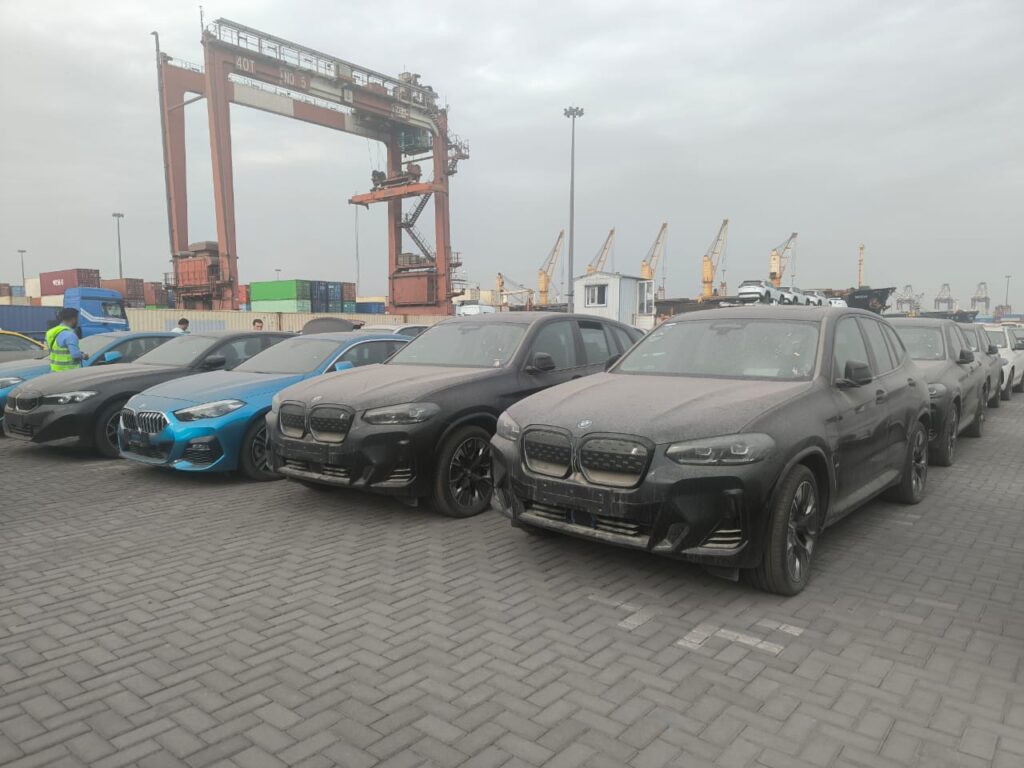 اولین محموله خودروهای BMW