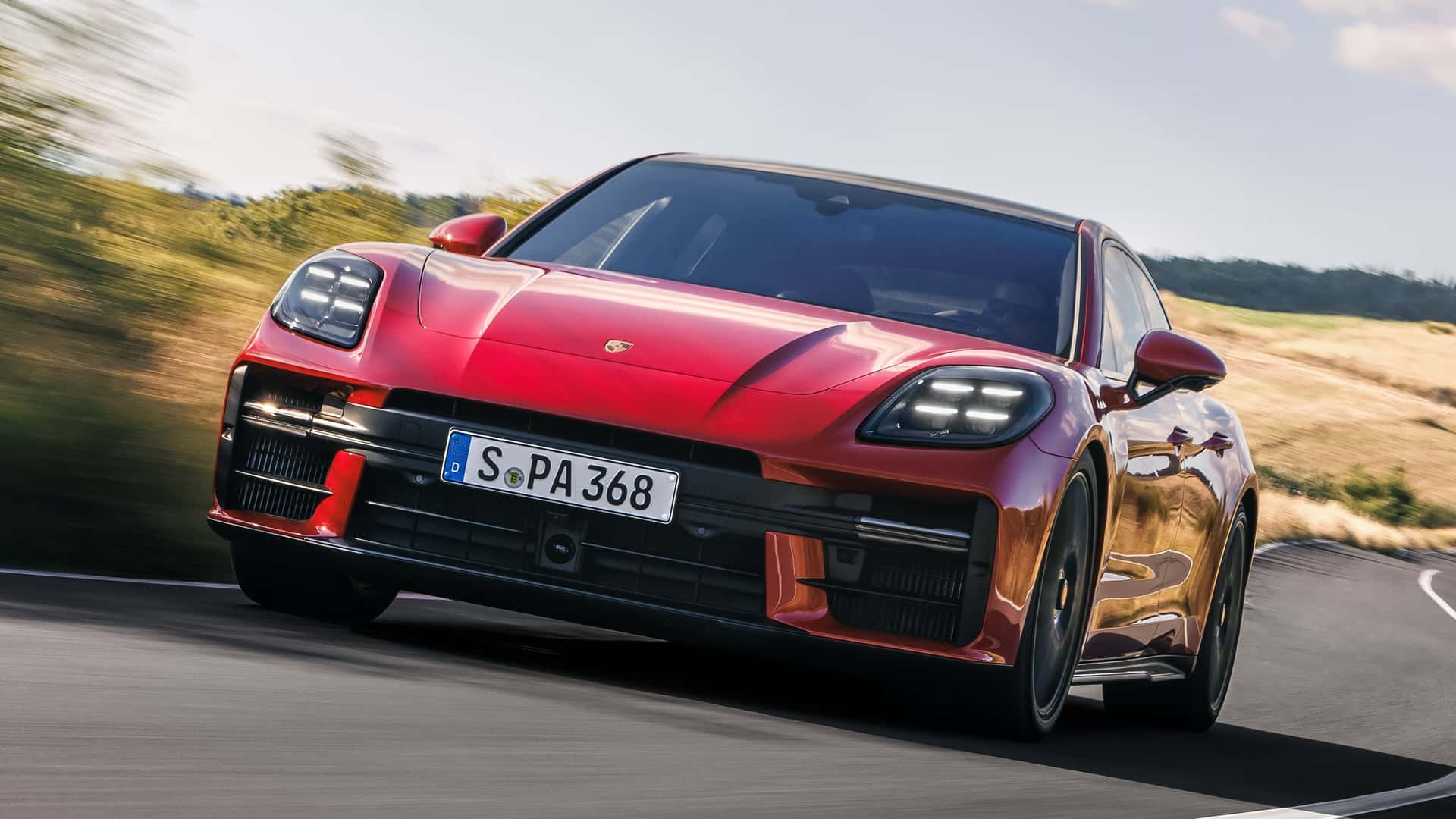 پورشه در حال توقف تولید خودروهای برقی است؟