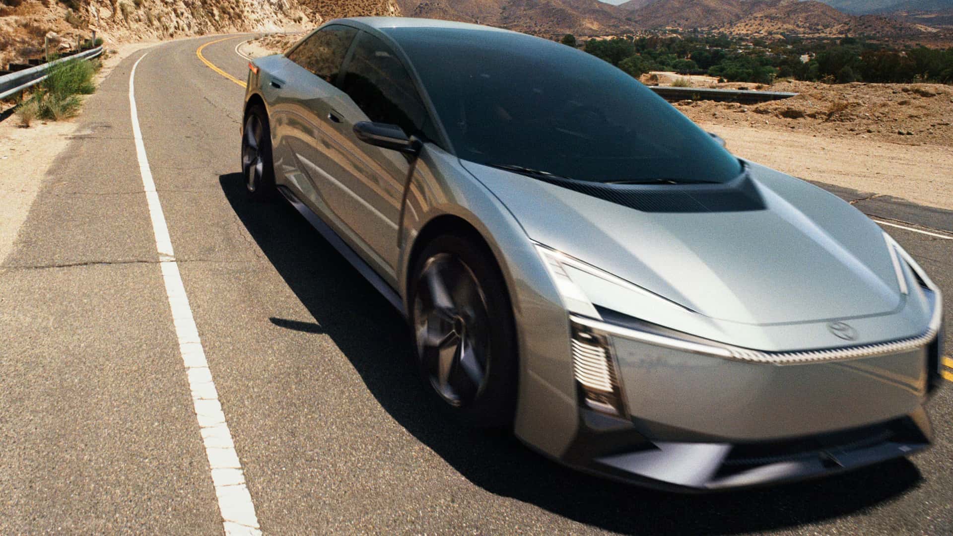 ظهور غیرمنتظره تویوتا کرولای جدید